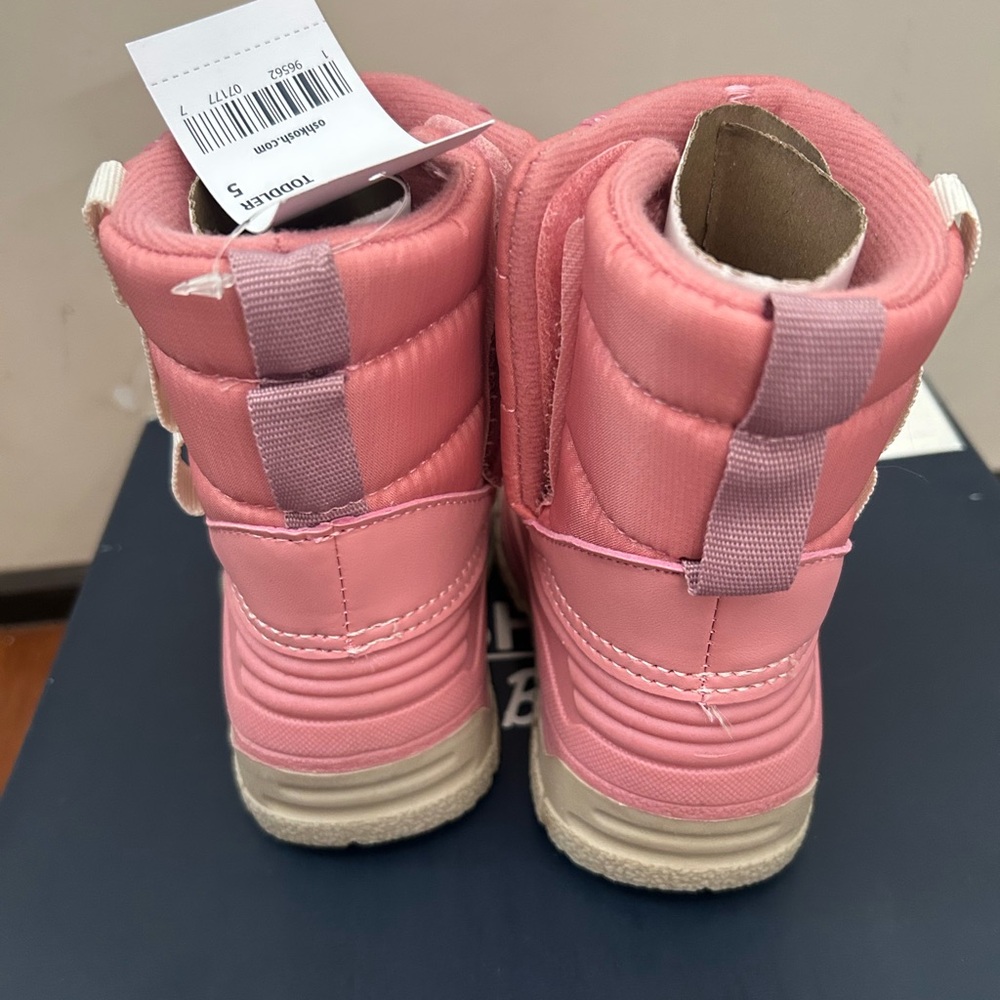 OshKosh B'gosh Splash Pink Toddler Boots - Picture 4 of 9